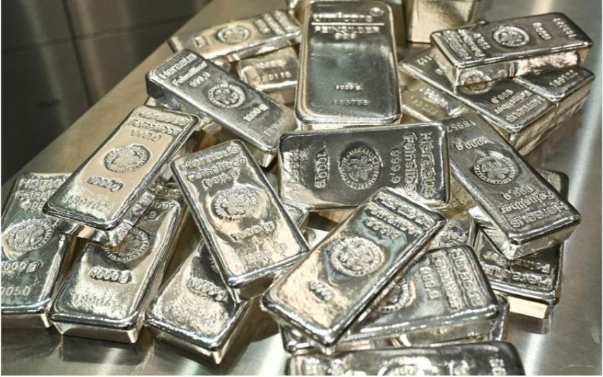 🥈 Silver News Update (Pakistan + Global) – Today